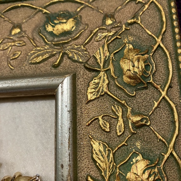 FRAMED JEWELRY ART COLLAGE IN VINTAGE FRAME HANDMADE UNIQUE OOAK GIFT 🎁 IDEA - Picture 6 of 15